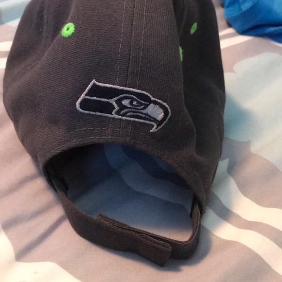 Seahawks baseball cap - Picture 3 of 3
